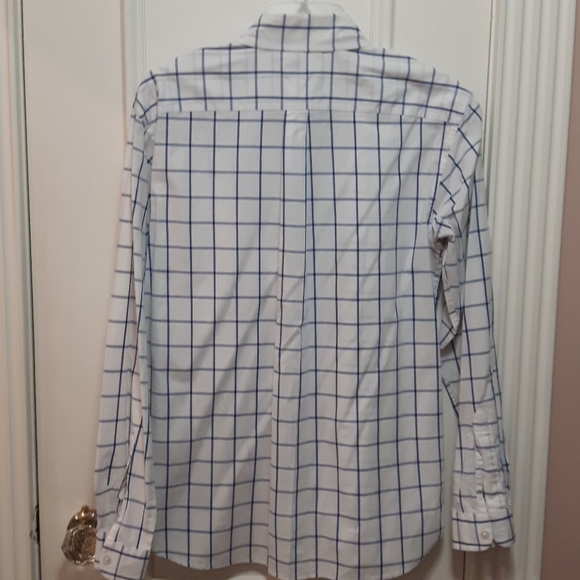 🛍️ Tommy Hilfiger checkered shirt - Picture 4 of 4